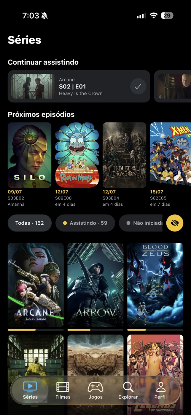 App Saga mostrando a biblioteca de séries: Continuar assistindo com Arcane, próximos episódios de Silo e House of the Dragon, e a grade de pôsteres com progresso por série